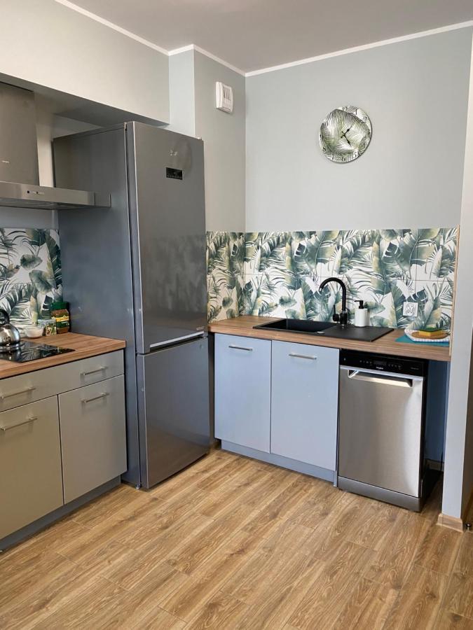 2 Tyskie Apartamenty Z Ogrodkiem Тичи Екстериор снимка